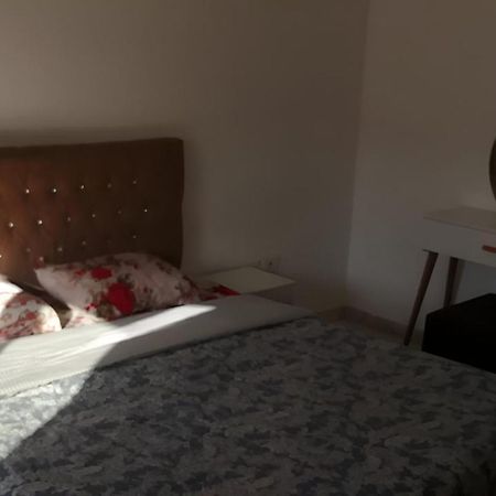 Apartmán Ezzayatine Tunis Exteriér fotografie